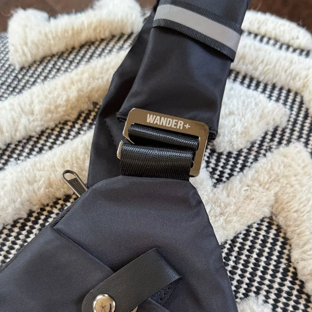Wander Black anti-theft men’s or women’s Crossbody